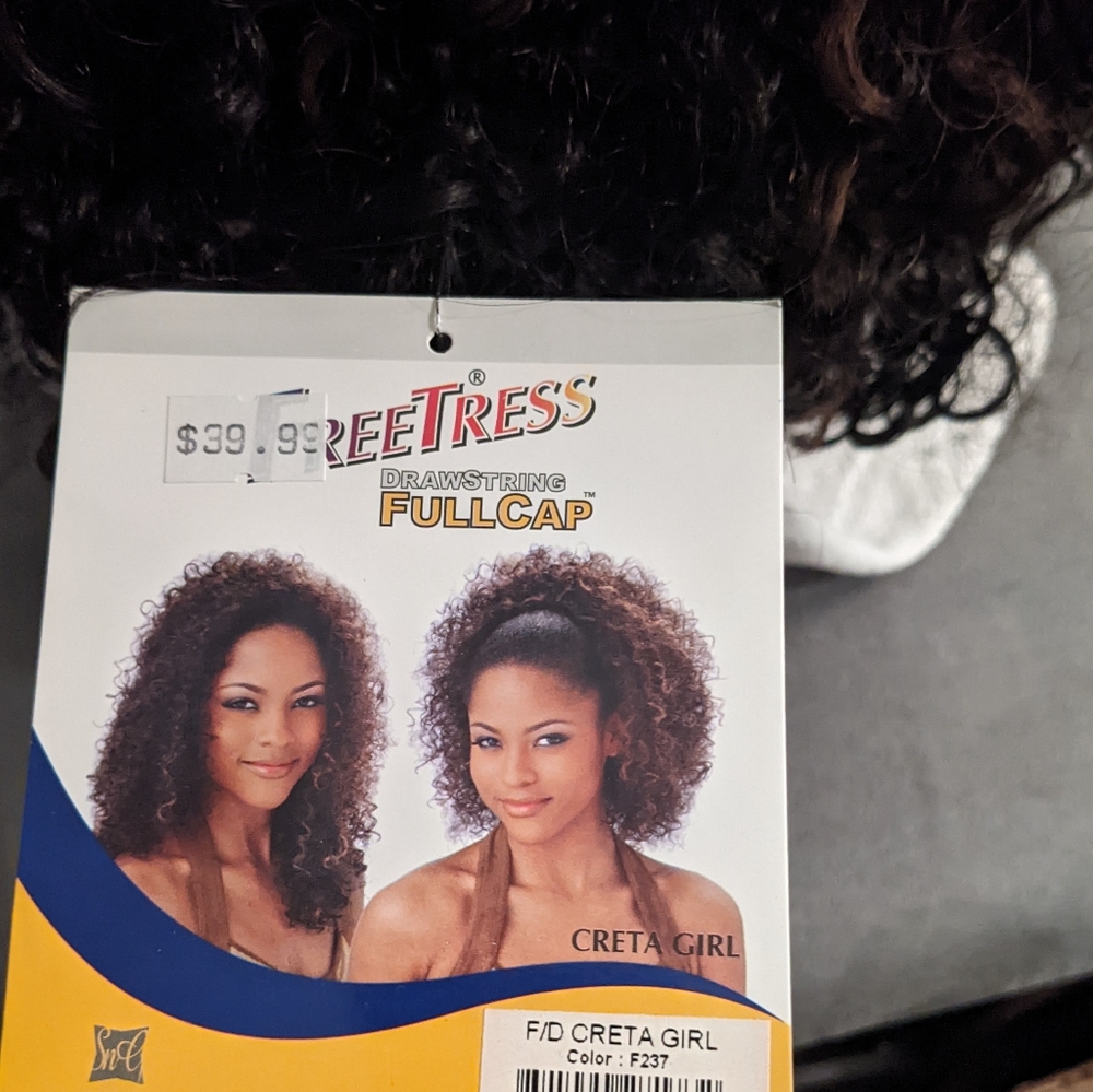 Freetress Wig - Creta Girl - Picture 4 of 5